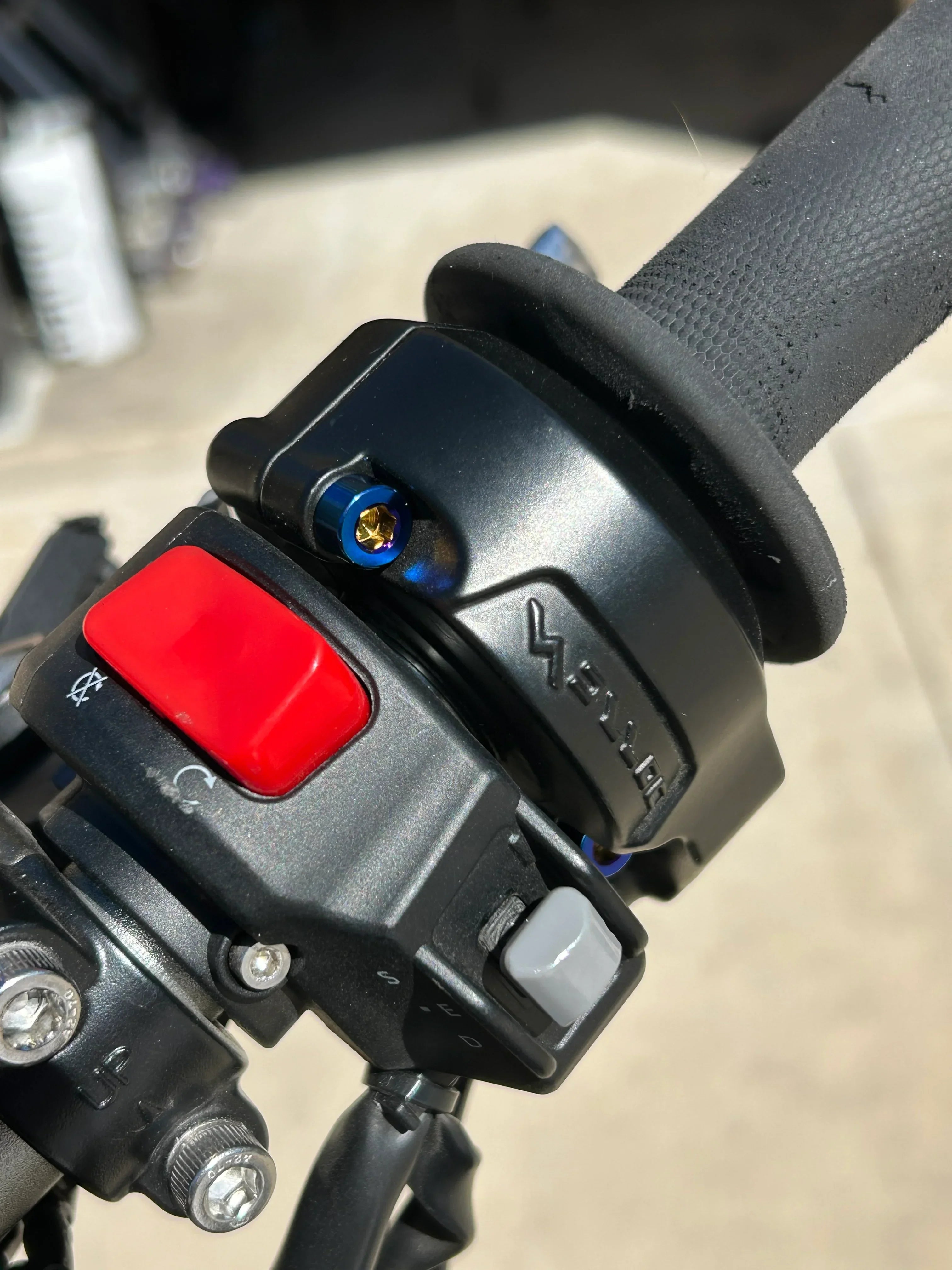 Throttle Titanium Bolts (set of 2)