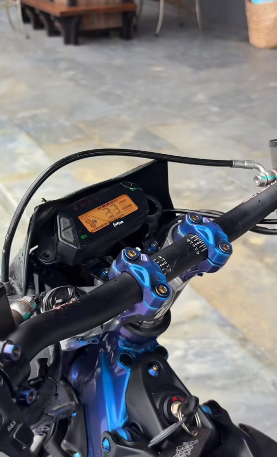 Ultra Bee Titanium Direct Mount Bolts (Set of 4)